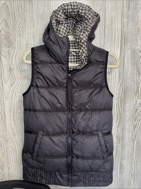 lululemon athletica Black and White Gingham Quilted Hooded Vest- reversible